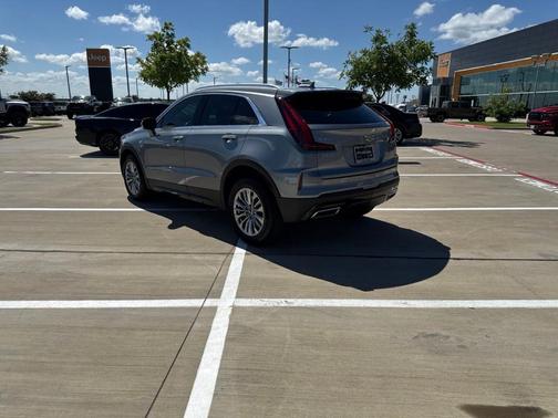 Silver Metallic 2025 Cadillac XT4 Premium Luxury