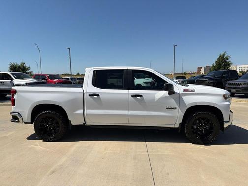 Summit White 2022 Chevrolet Silverado 1500 Limited 1LT
