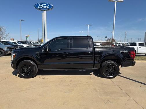 2025 Ford F-150 PLATINUM