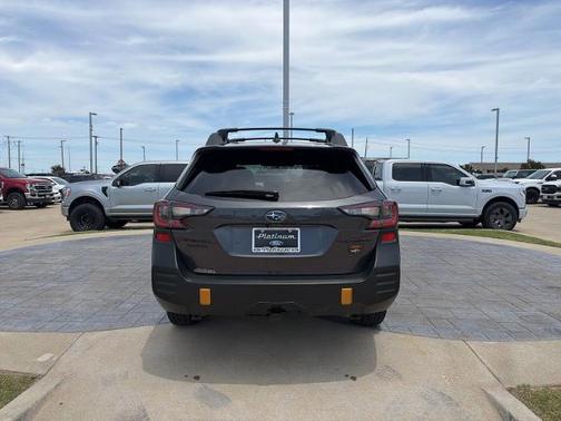 Magnetite Gray Metallic 2024 Subaru Outback WILDERNESS