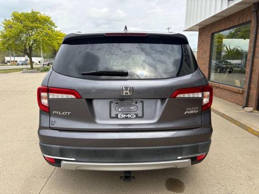 Gray 2021 Honda Pilot Elite