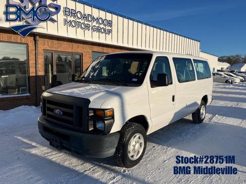 2013 Ford E350 Super Duty XL
