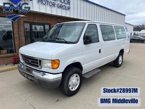 White 2007 Ford E350 Super Duty XLT
