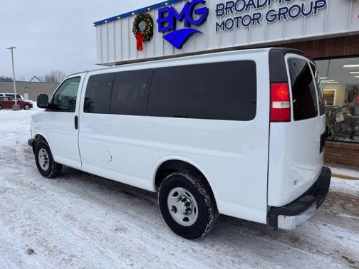 2012 Chevrolet Express 2500 LT