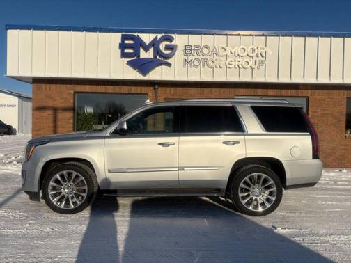 2020 Cadillac Escalade Luxury