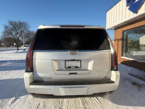 2020 Cadillac Escalade Luxury