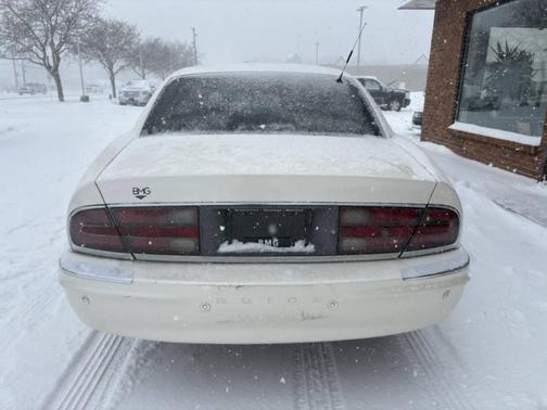2003 Buick Park Avenue Base