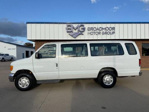 2007 Ford E350 Super Duty XLT