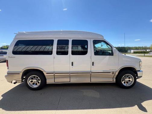White 2011 Ford E150 Cargo