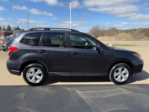 2016 Subaru Forester 2.5i Limited