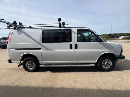 2019 GMC Savana 2500 Work Van