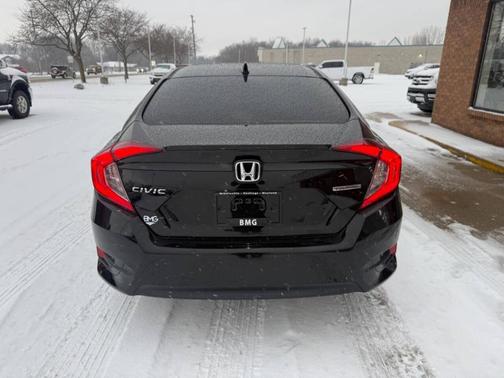 2017 Honda Civic Touring