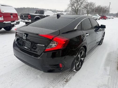 2017 Honda Civic Touring