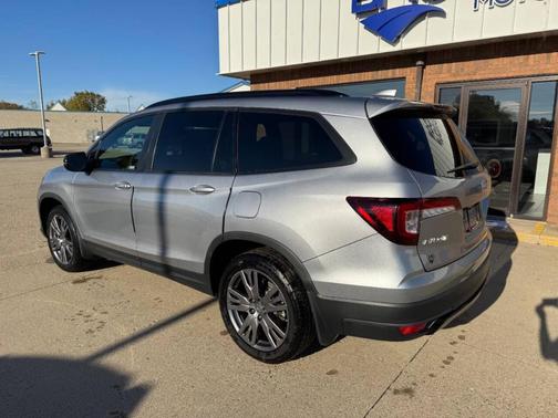 2022 Honda Pilot Sport