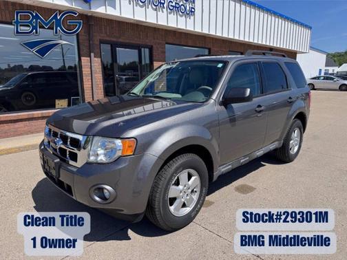 Gray 2009 Ford Escape XLT