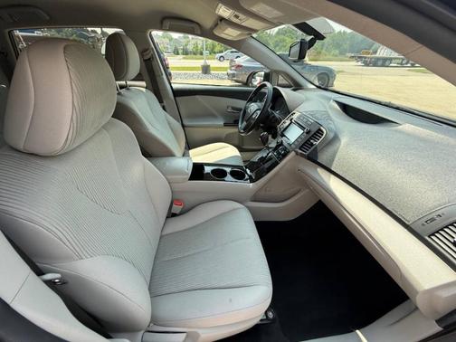 2015 Toyota Venza LE