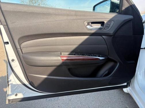 White 2015 Acura TLX V6 Advance