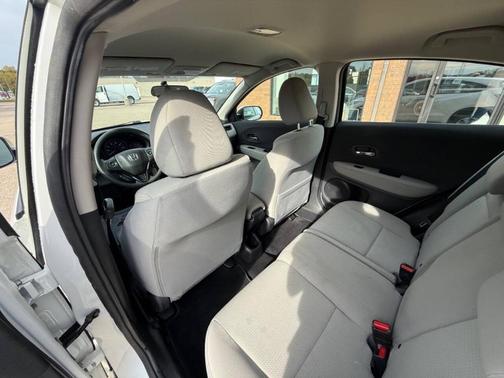 2022 Honda HR-V LX