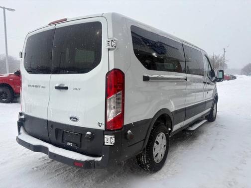 2017 Ford Transit-350 XLT