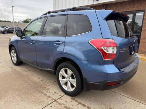 2016 Subaru Forester 2.5i Limited