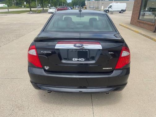 2011 Ford Fusion SEL