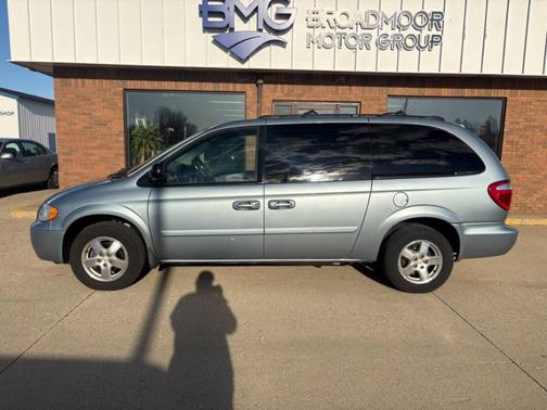 2005 Dodge Grand Caravan SXT