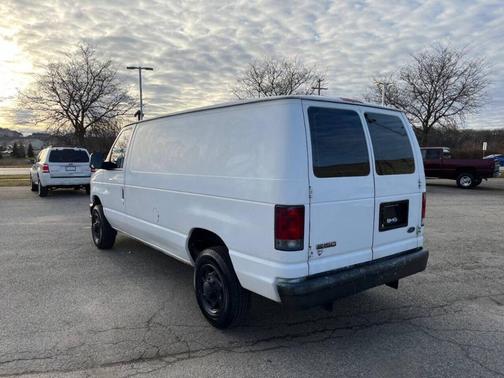 2008 Ford E150 Cargo