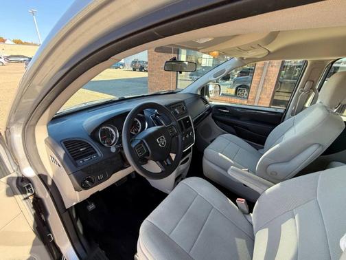 2012 Dodge Grand Caravan SE/AVP