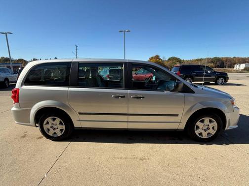 2012 Dodge Grand Caravan SE/AVP