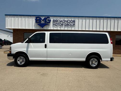 2014 Chevrolet Express 3500 LT