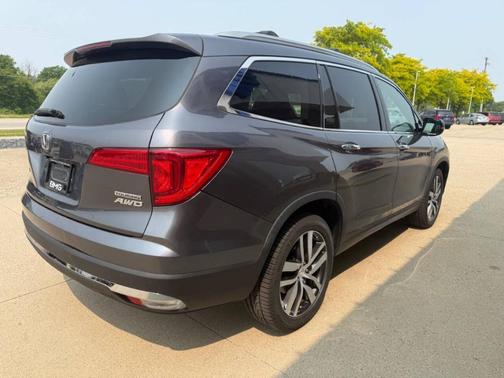 2017 Honda Pilot Elite