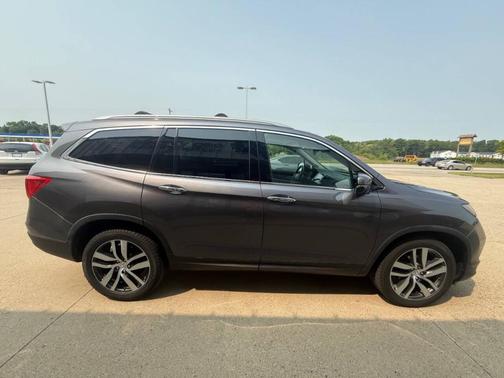 2017 Honda Pilot Elite