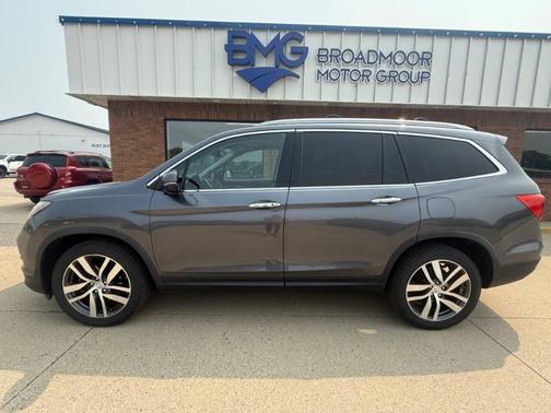 2017 Honda Pilot Elite