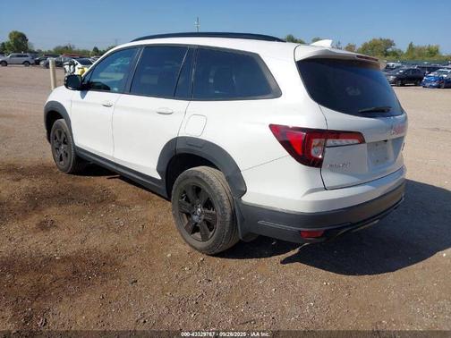2022 Honda Pilot TrailSport