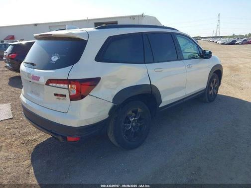 2022 Honda Pilot TrailSport