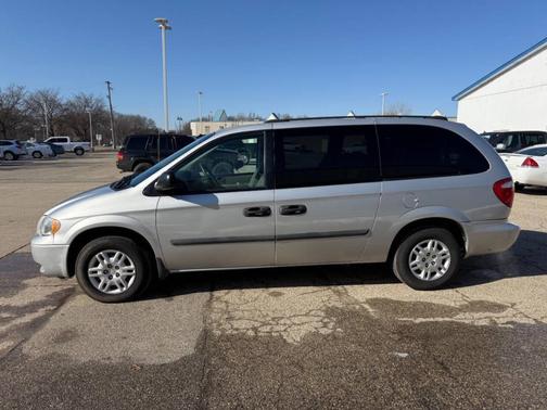 2005 Dodge Grand Caravan SE