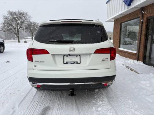 2017 Honda Pilot Elite