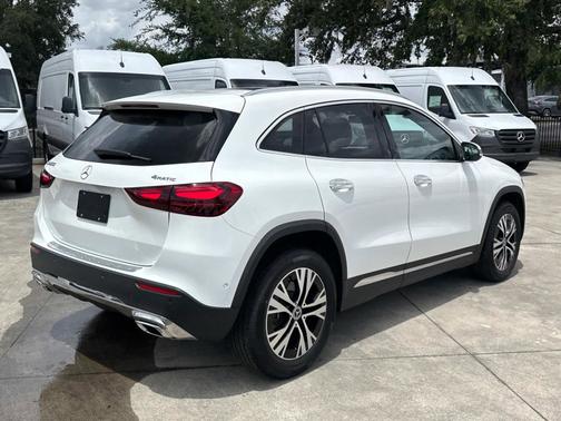 2025 Mercedes-Benz GLA 250