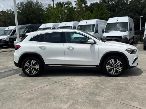 2025 Mercedes-Benz GLA 250