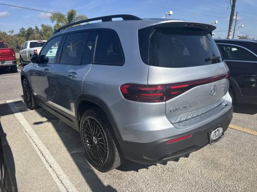 2024 Mercedes-Benz EQB 250 