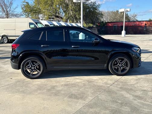 2025 Mercedes-Benz GLA 250