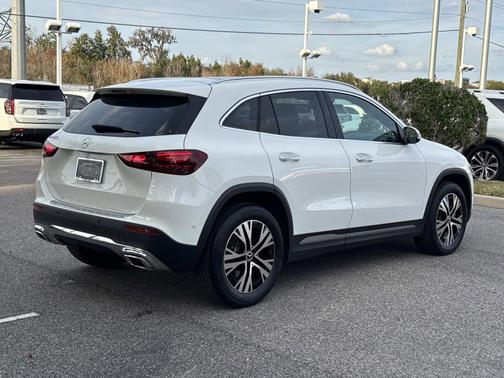 2025 Mercedes-Benz GLA 250 Base