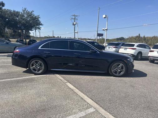 2023 Mercedes-Benz S-Class 