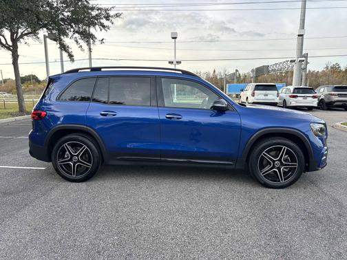 2024 Mercedes-Benz GLB 250 