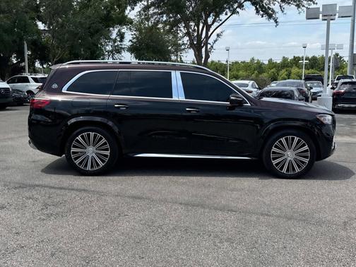 2024 Mercedes-Benz Maybach GLS 600