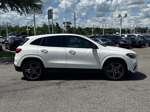 2025 Mercedes-Benz GLA 250
