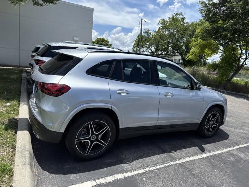 2025 Mercedes-Benz GLA 250
