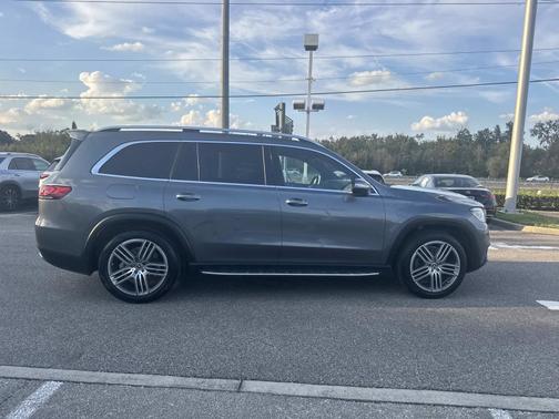 2022 Mercedes-Benz GLS 450 