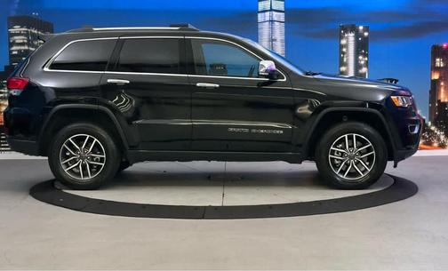2022 Jeep Grand Cherokee WK Limited