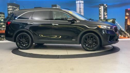 2019 Kia Sorento S V6
